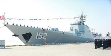 仗剑捕鱼 中国六千吨驱逐舰为三百吨渔船护航
